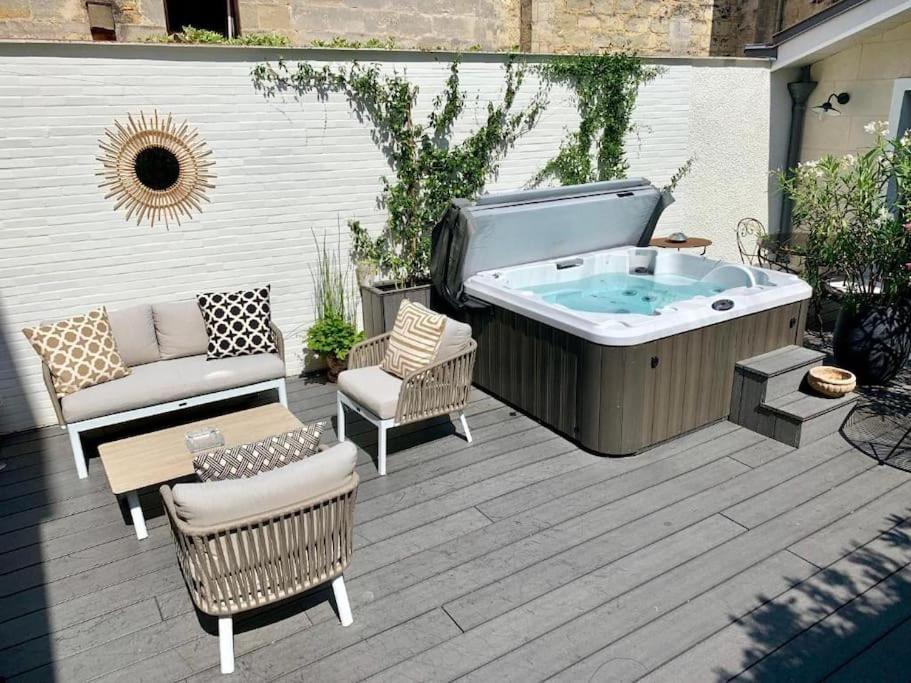 Maison D'Hotes, Terrasse & Jacuzzi En Plein Centre بوردو المظهر الخارجي الصورة
